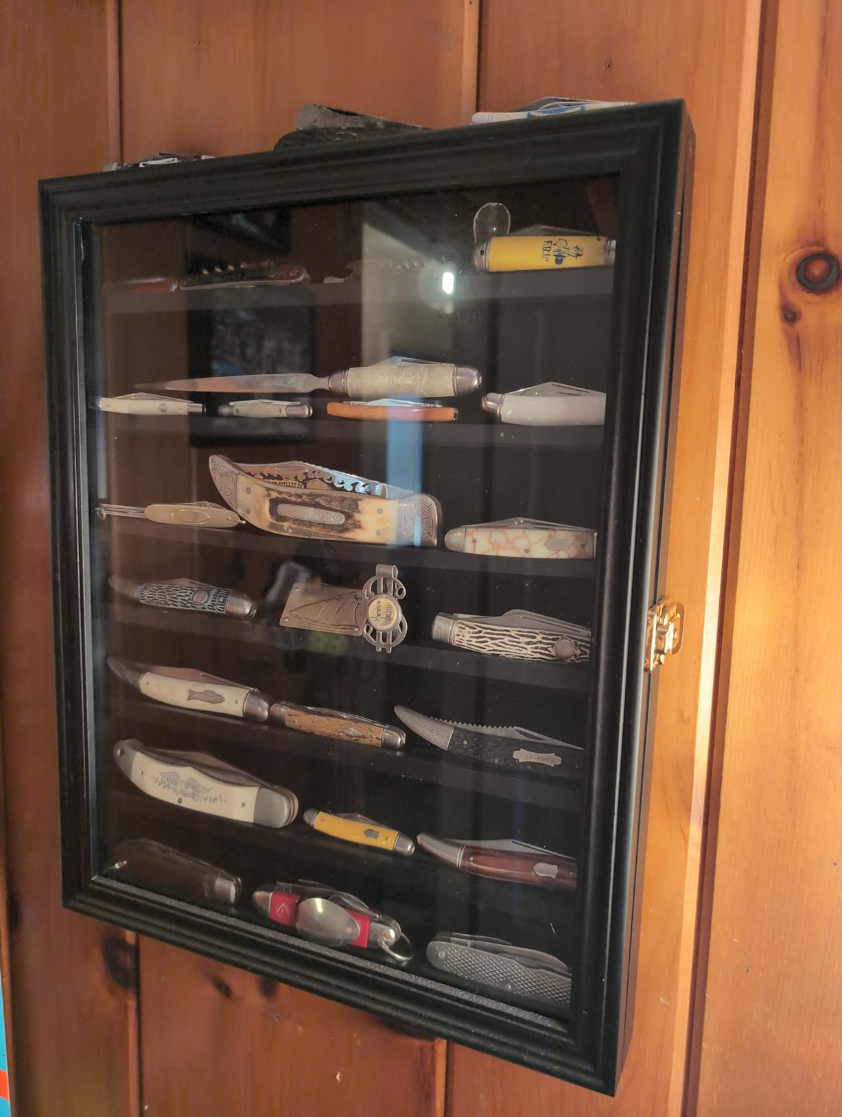 Military Challenge Coin Display Case Lockable Wood Cabinet Rack Holder Black Shadow Box with Removable 2 Grooves Shelves and Anti Fade Real Glass Door for Casino Poker Chips Collectibles customer photo 1