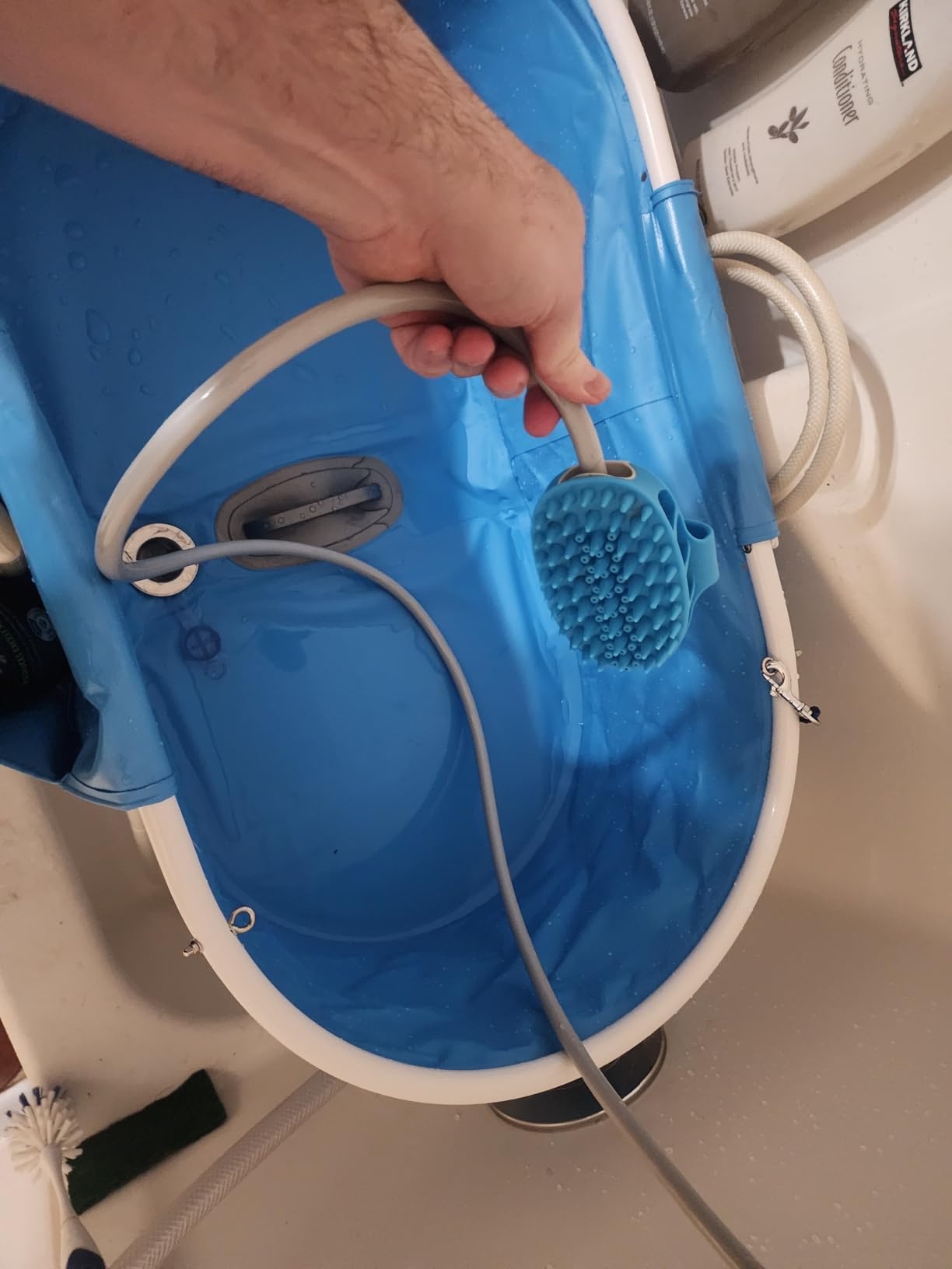 Furesh Little Dipper Dog Bath Tub and Wash Station for Bathing Shower and Grooming, Elevated Foldable and Portable, Indoor and Outdoor, for Small and Medium Size Dogs, Cats and Other Pet (Gray) customer photo 2