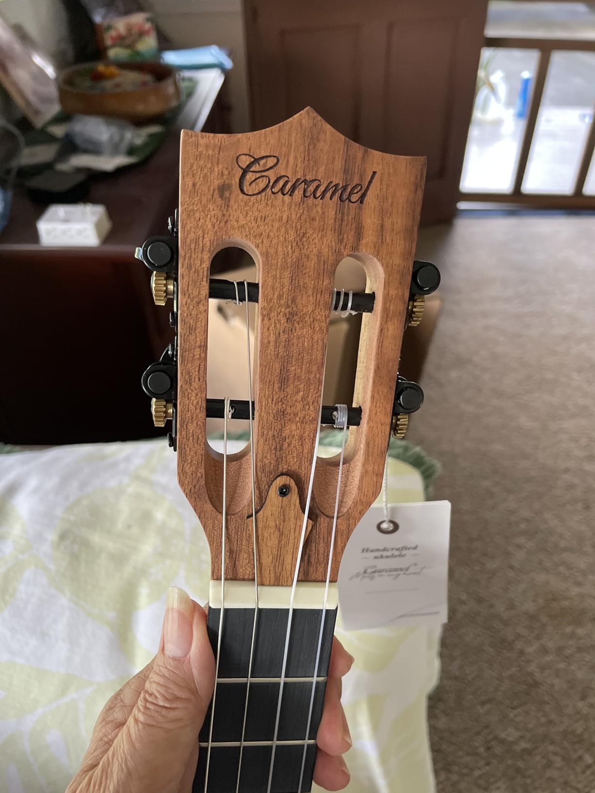 Caramel CB207 Acacia Baritone Acoustic Electric Ukulele with Truss Rod with Additional Strings, Padded Gig Bag, Strap and EQ cable customer photo 2