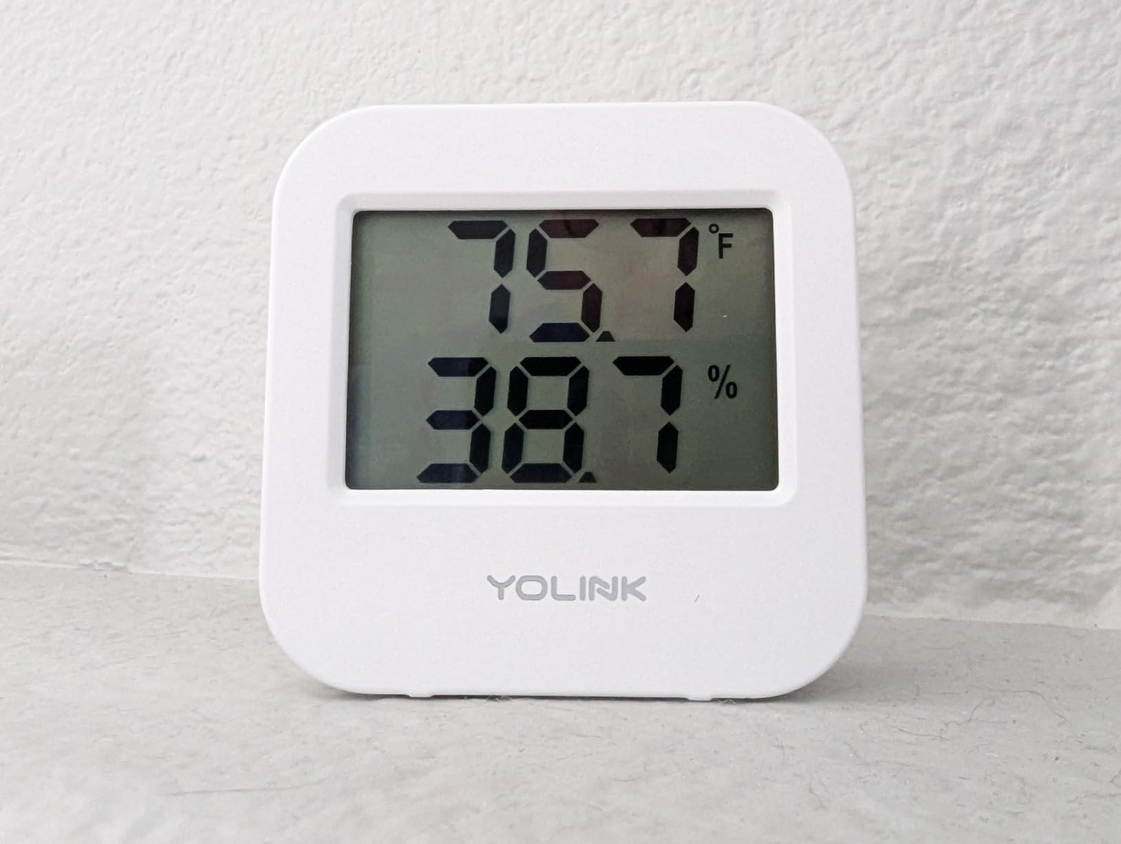 YoLink Smart Wireless Temperature & Humidity Sensor, Wide Temp Range for Fridge, Green House, Pet Cage, App Alerts, Emails, Text/SMS alerts- Hub Required customer photo 1