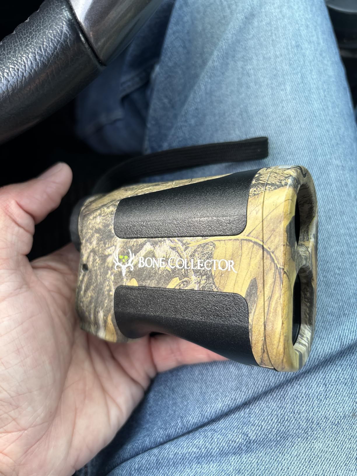 Bushnell BoneCollector 850 Laser Rangefinder, Hunting Laser Range Finder in Realtree Edge Camo customer photo 2