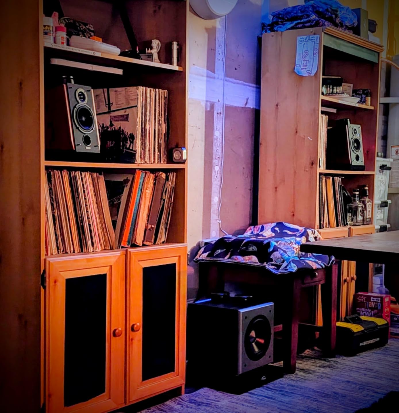 Edifier R1700BTs Active Bluetooth Bookshelf Speakers - 2.0 Wireless Near Field Studio Monitor Speaker - 66w RMS with Subwoofer Line Out customer photo 1