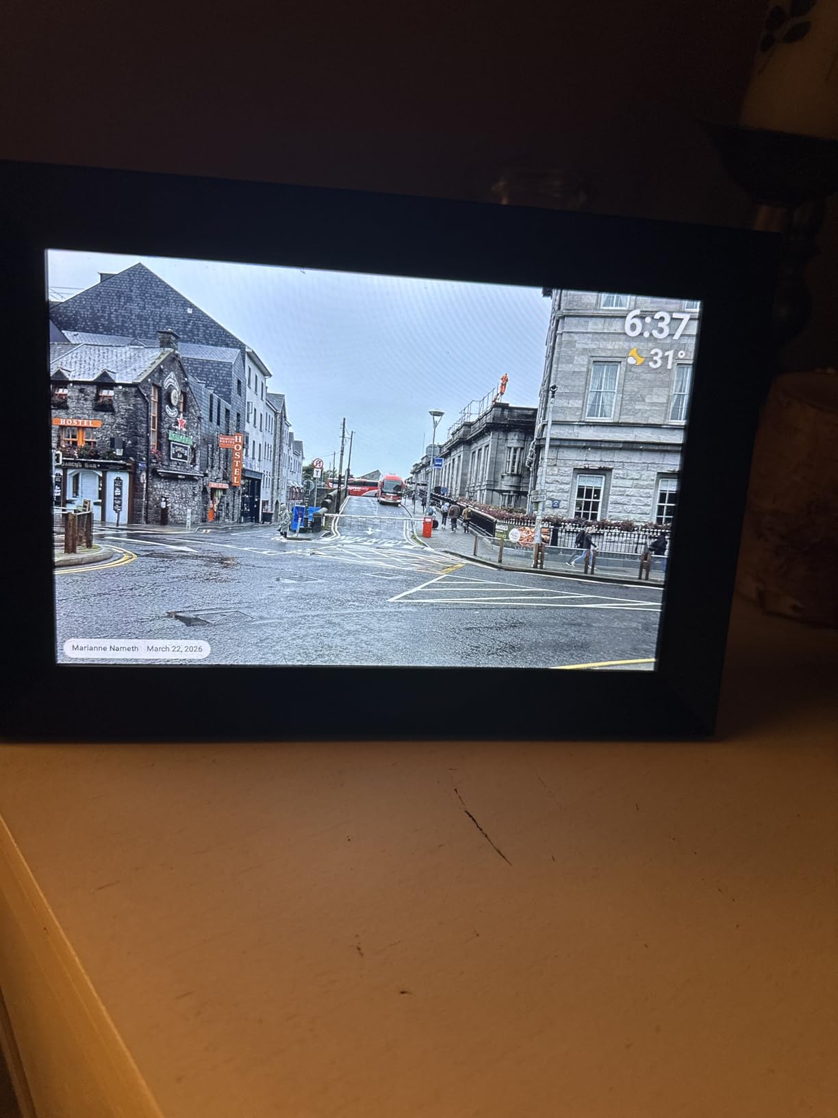 BIGASUO Digital Picture Frame, 10.1