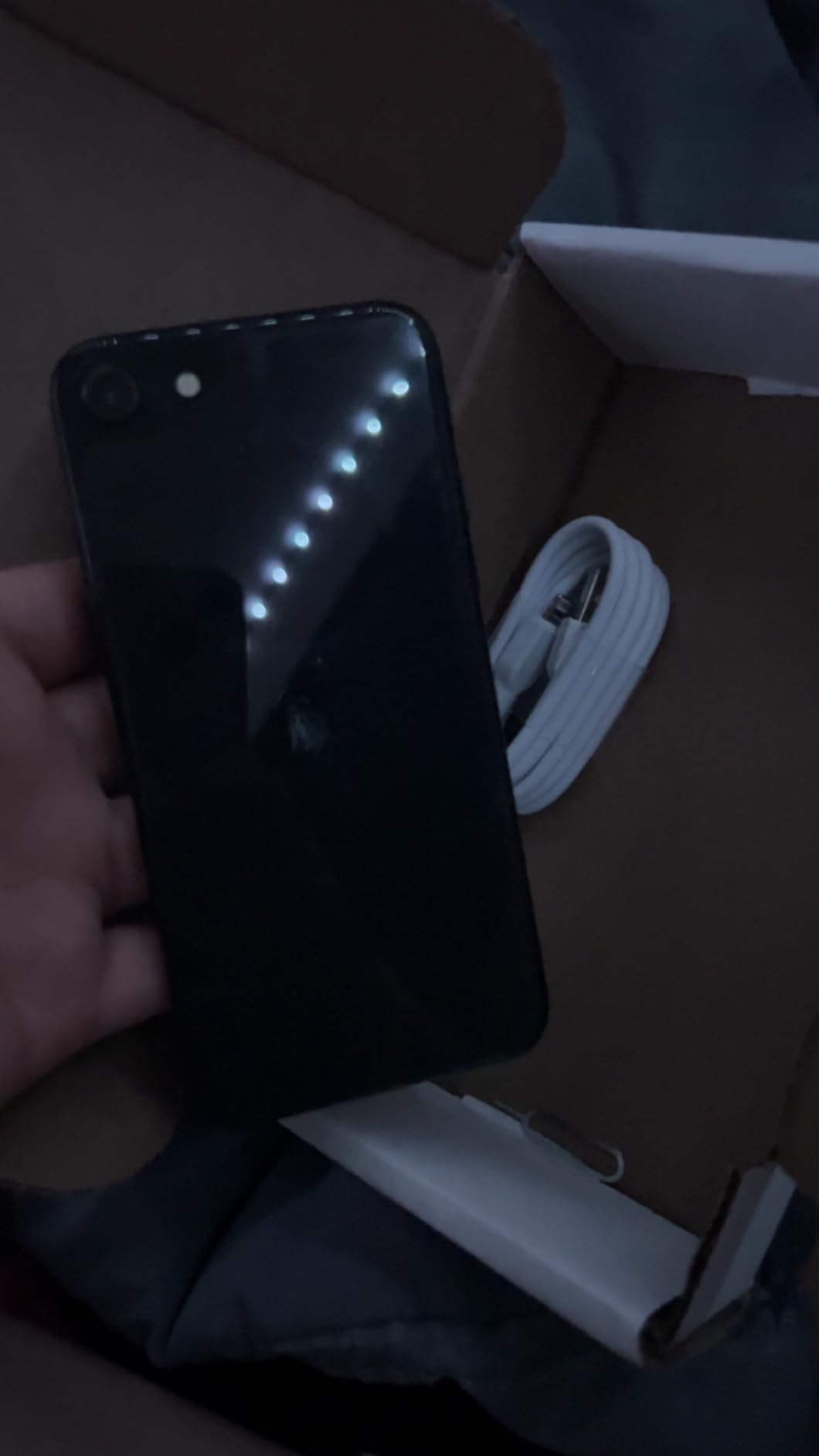 Apple iPhone SE 2nd Generation, US Version, 64GB, Black - Unlocked (Renewed) | Compact design customer photo 2