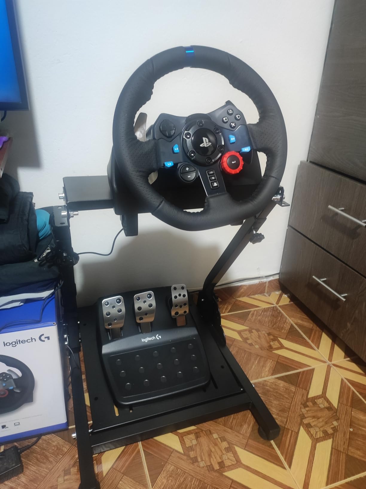 Racing Wheel Stand, Height Adjustable & Foldable Steering Wheal Stand Compatible with Logitech G25,G27,G29,G920 Gaming Cockpit customer photo 1