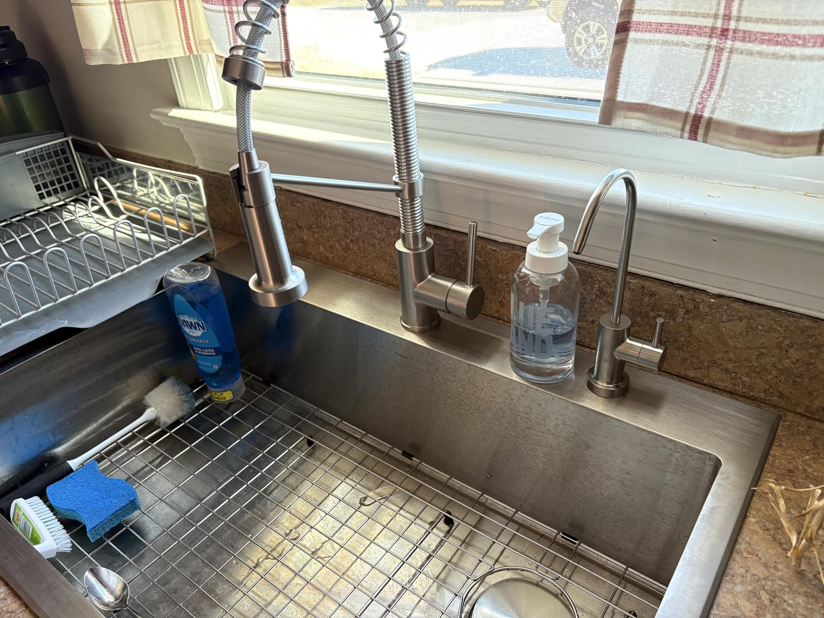 Waterdrop 10UB Under Sink Water Filter, Under Sink Water Filtration System for 11K Gallons, NSF/ANSI 42 Certified, Reduces PFAS, PFOA/PFOS, Lead, Under Sink Water Filter with Faucet customer photo 2