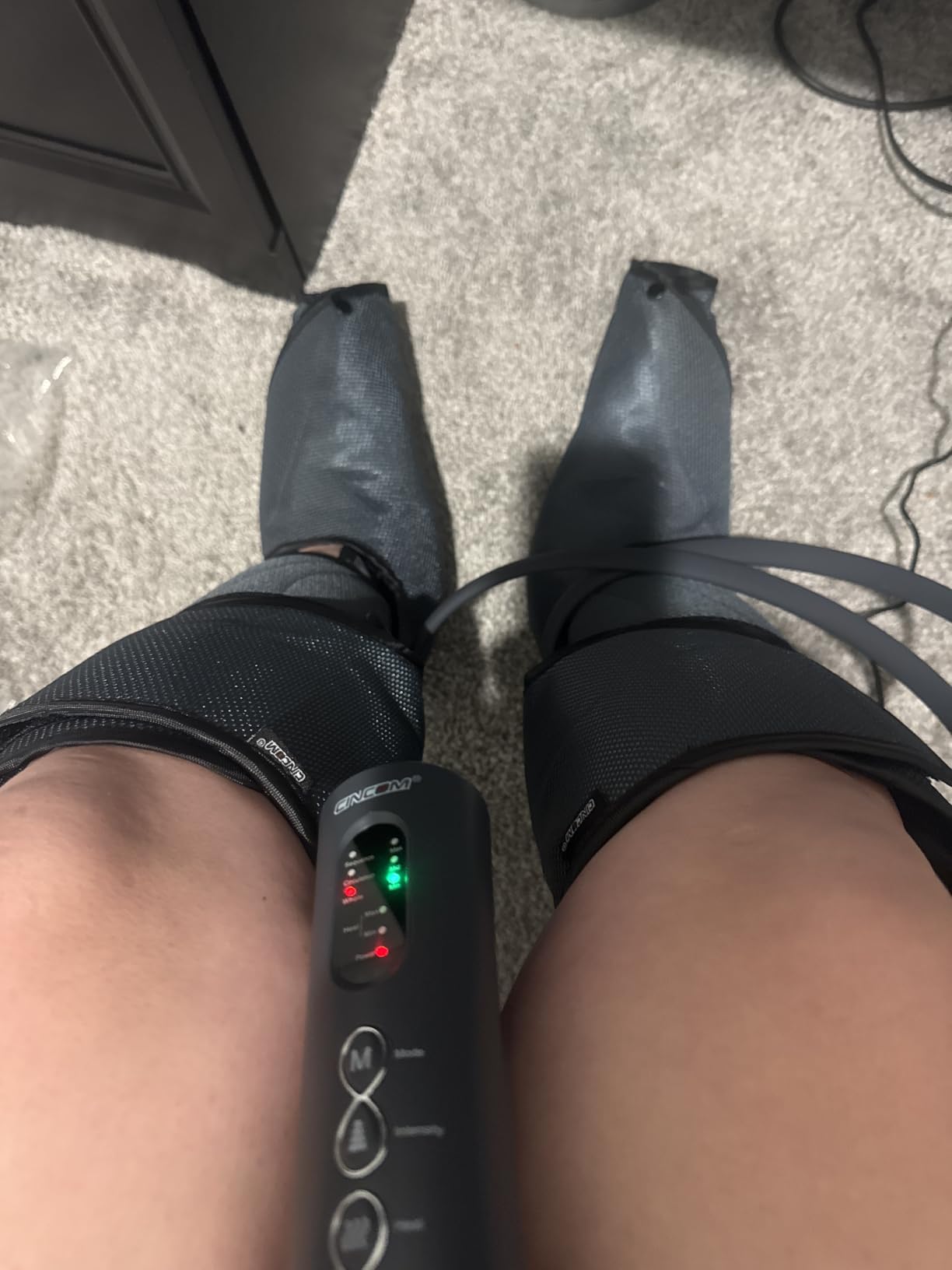 CINCOM Leg Massager with Heat and Compression, Legs Massage for Circulation and Pain Relief, Heating Calf Leg Air Compression Massager Help with Relief Edema customer photo 1