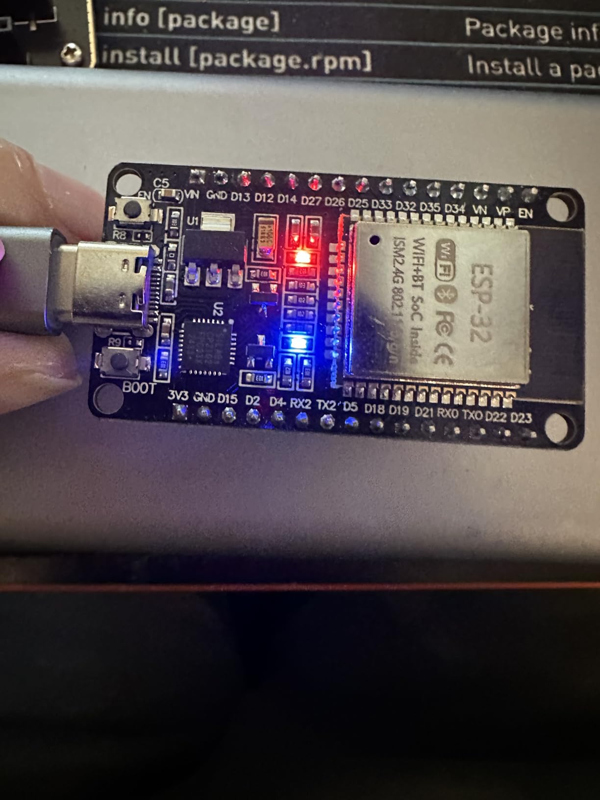 ESP-WROOM-32 ESP32 ESP-32S Development Board 2.4GHz Dual-Mode WiFi + Bluetooth Dual Cores Microcontroller Processor (3PCS) customer photo 1