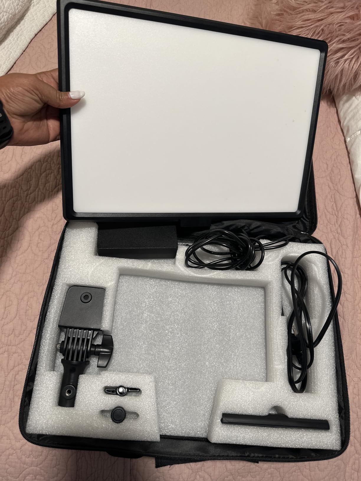 Neewer NL288 LED Video Light with 2.4G Remote, 45W 4800Lux 3200K-5600K CRI 97+ Dimmable Bi-Color 18