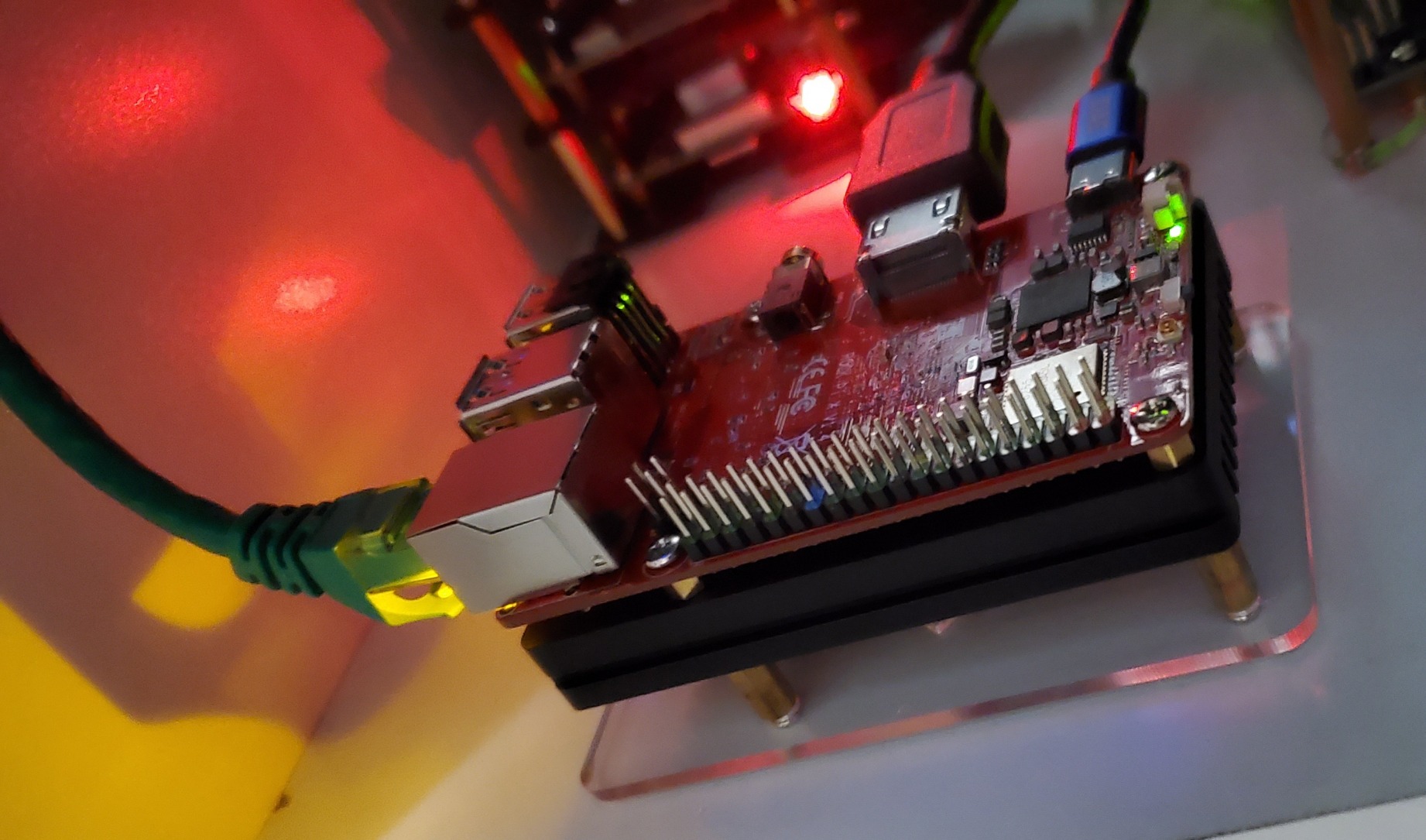 Rock Pi 4C Plus RK3399-T Single Board Computer LPDDR4 4GB Support Android 11.0 and Linux customer photo 1