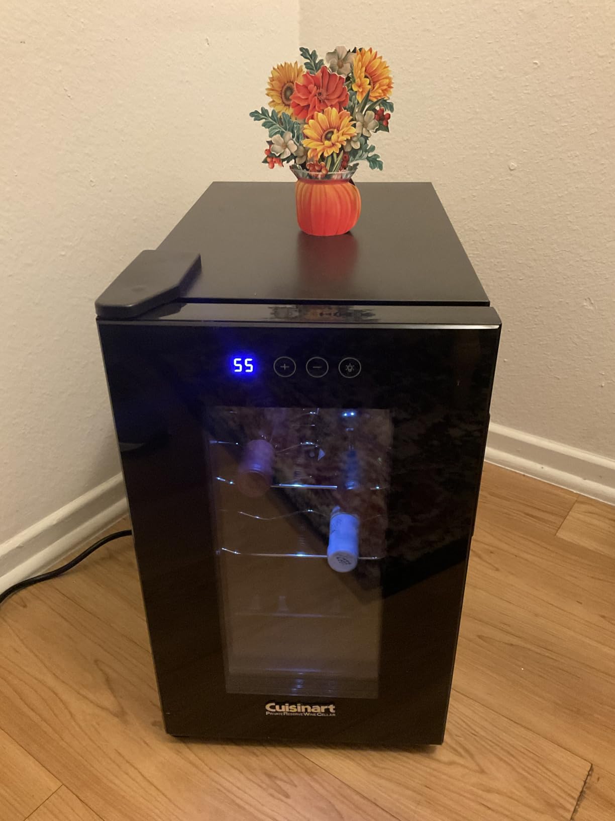 Cuisinart CWC-800CEN 8-Bottle Private Reserve Wine Cellar customer photo 2