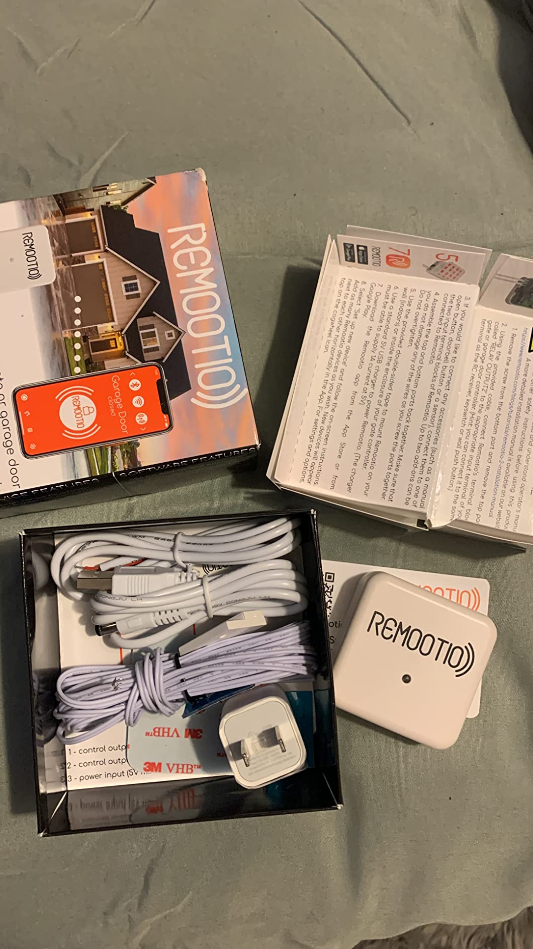 Remootio 2 WiFi and Bluetooth Smart Garage Door opener with iOS and Android App, Apple Home (HomeKit), Amazon Alexa, Google Home, SmartThings, Siri Shortcuts compatible. With sensor and power adapter. customer photo 2