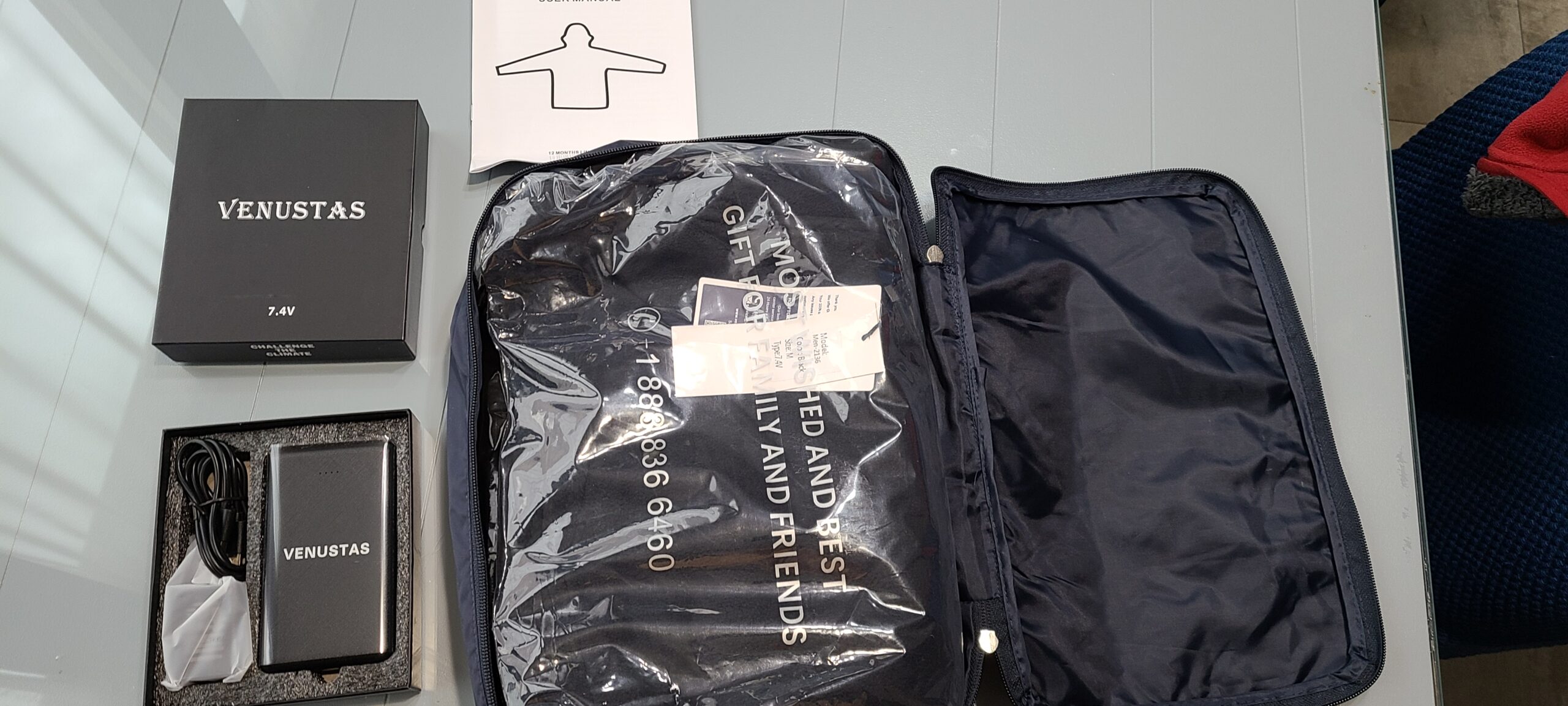 Venustas Men's Fleece Heated Jacket with Battery Pack, Soft Lightweight Heated Coat for Outdoor customer photo 2