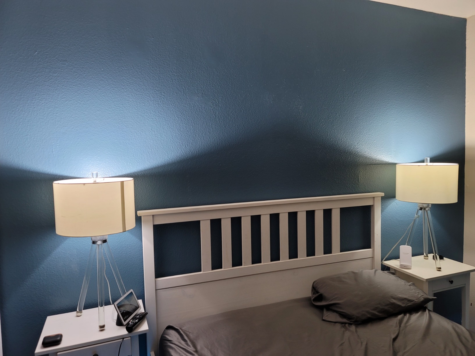 LIFX Smart Light Bulbs A19 E26 (2 Pack), Color Changing RGB + Warm White 1100 Lumens Tunable LED, 11W, Matter Compatible, Apple HomeKit, Alexa & Google Home, Dimmable customer photo 2