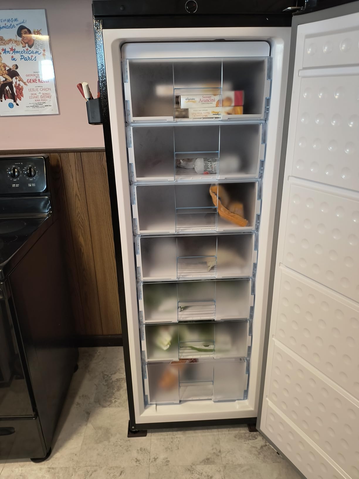 Hamilton Beach HBFRF1100, 11 cu ft, Upright Freezer, White customer photo 2
