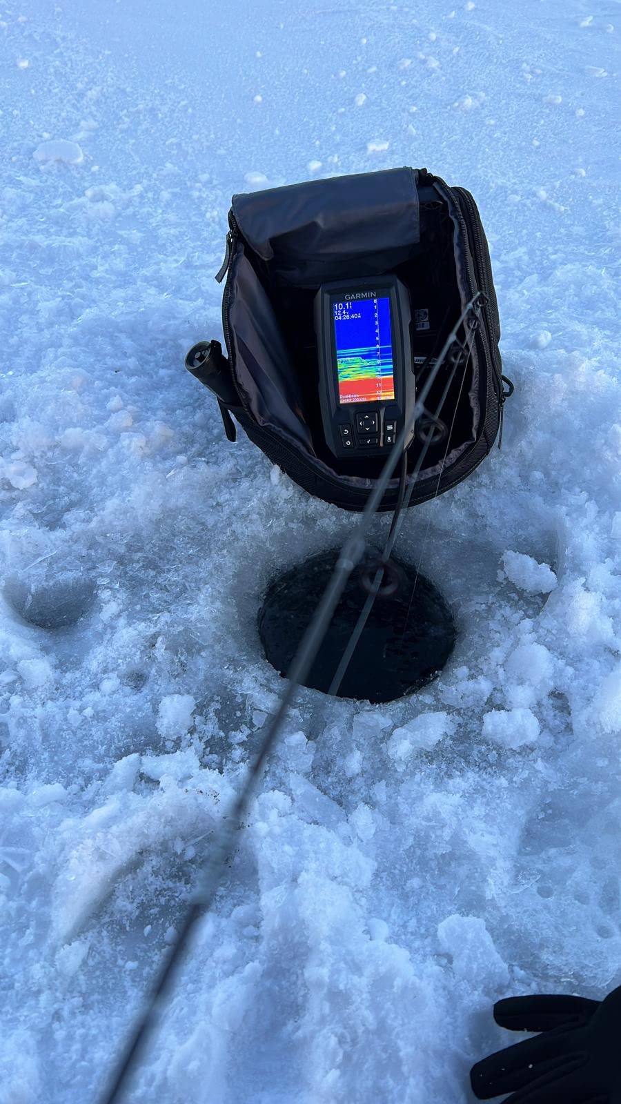 Garmin Striker Plus 4 Ice Fishing Bundle with Dual Beam-IF Transducer customer photo 2