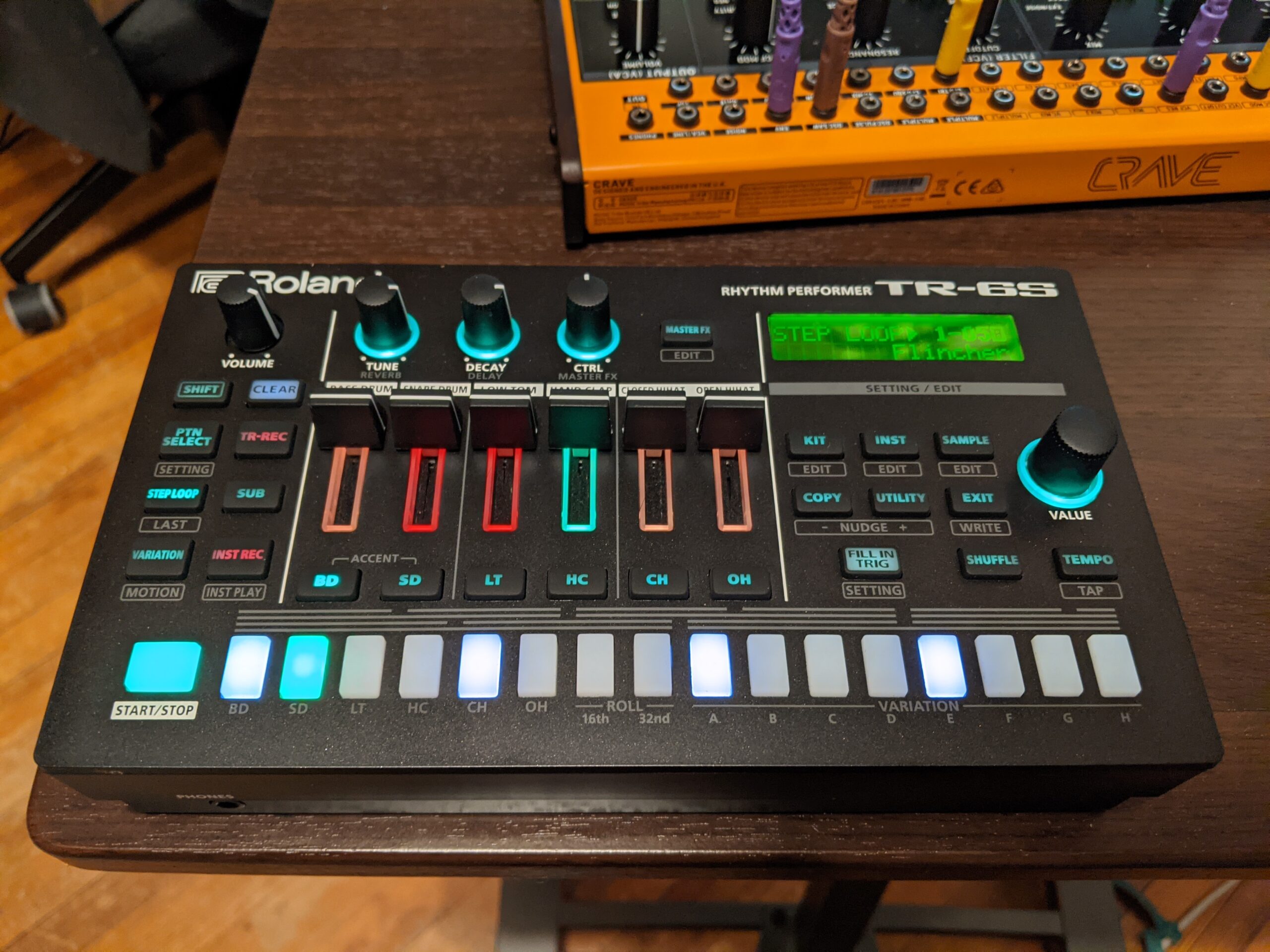 Roland TR-6S Rhythm Performer | Compact Drum Machine with Six Tracks of Authentic TR Sounds including TR-808, TR-909, TR-606, TR-707 customer photo 1