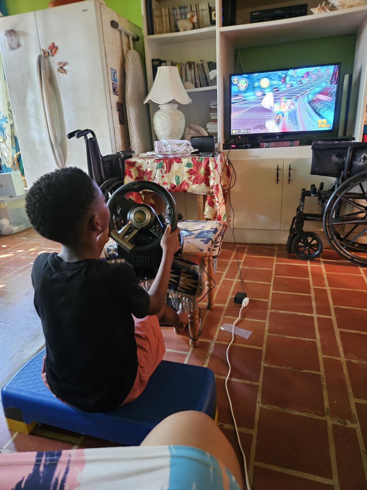 PXN Steering Wheel V3PRO 180° PC Gaming Racing Wheel Driving Wheel, with Linear Pedals and Racing Paddles for PC, PS4, Xbox One, Xbox Series X|S, and Switch - Black customer photo 2