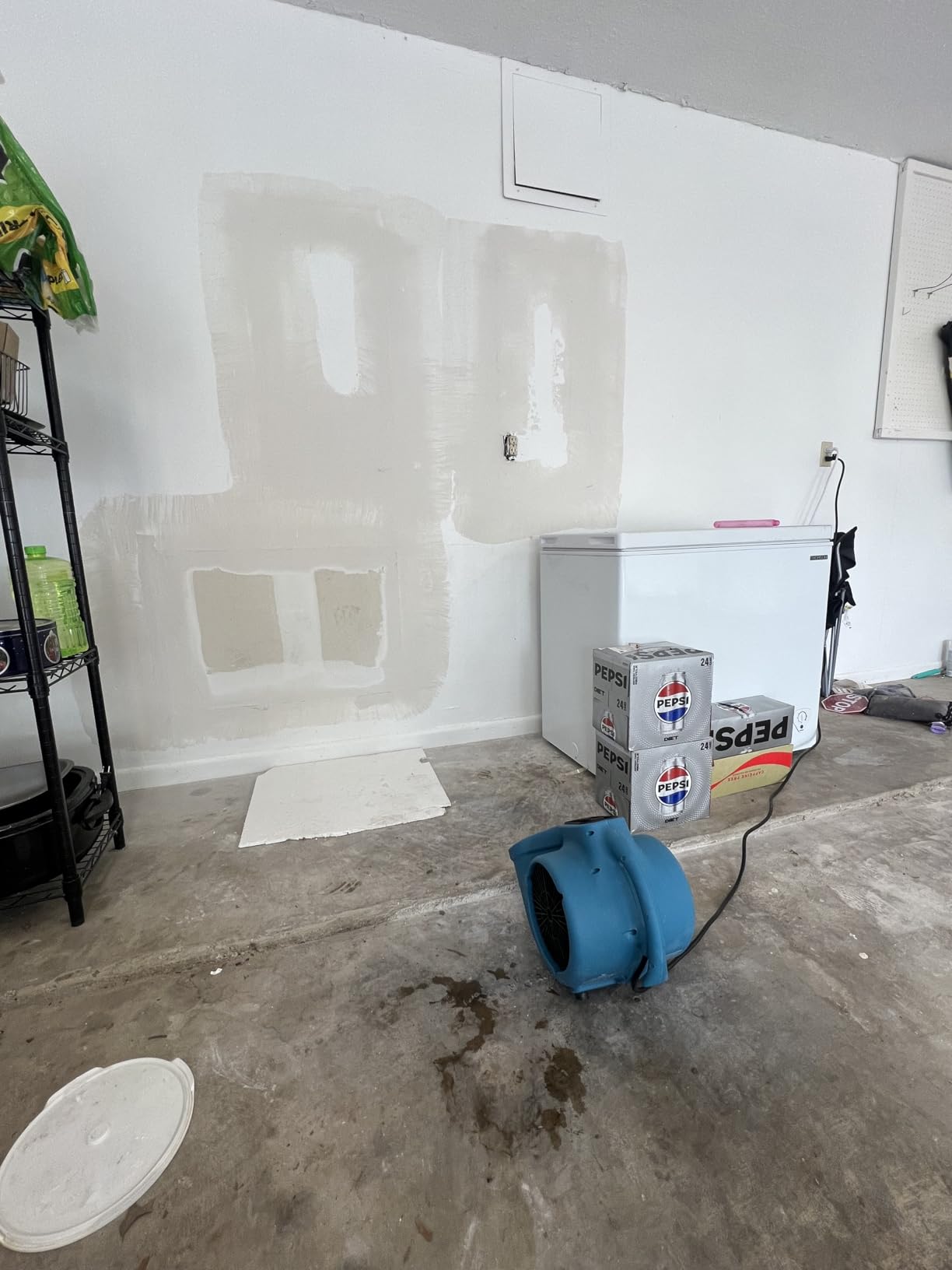 XPOWER P-230AT Mini Mighty 1/4 HP 925 CFM Centrifugal Air Mover, Carpet Dryer, Floor Fan, Blower, Stackable, Daisy Chain, for Water Damage Restoration, Janitorial, Plumbing, Home Use customer photo 1