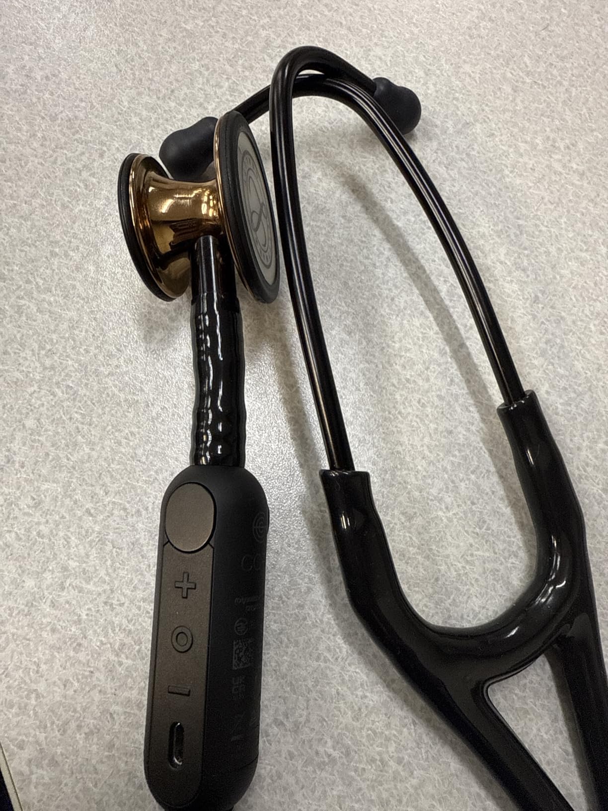 3M Littmann CORE Digital Stethoscope, Our Most Advanced Stethoscope Yet, Up To 40x Amplification, Active Noise Cancellation, In-App Sound Wave Visualization, Black-Finish Chestpiece, 8480 customer photo 1