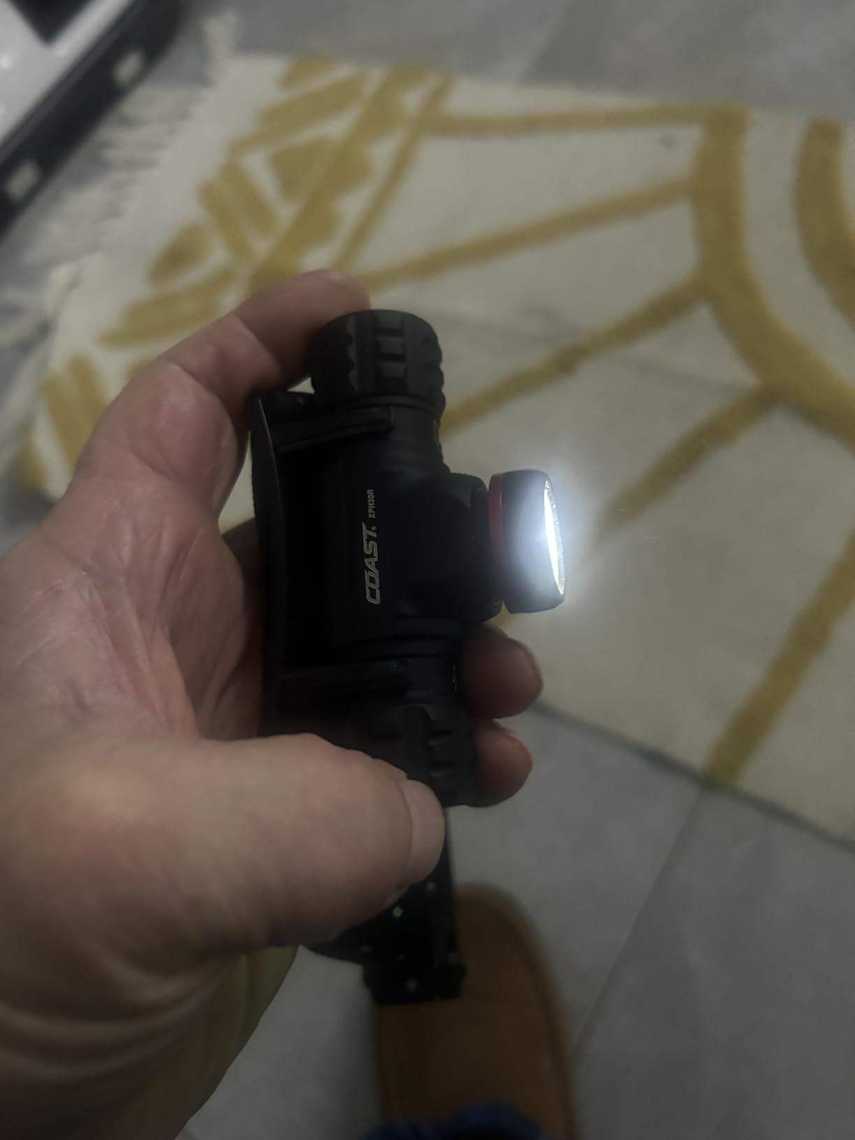 Coast XPH30R 1200 Lumen USB-C Rechargeable Dual Power Headlamp with Twist Focus Beam and Magnetic Base, 4.37 oz. - Black customer photo 1