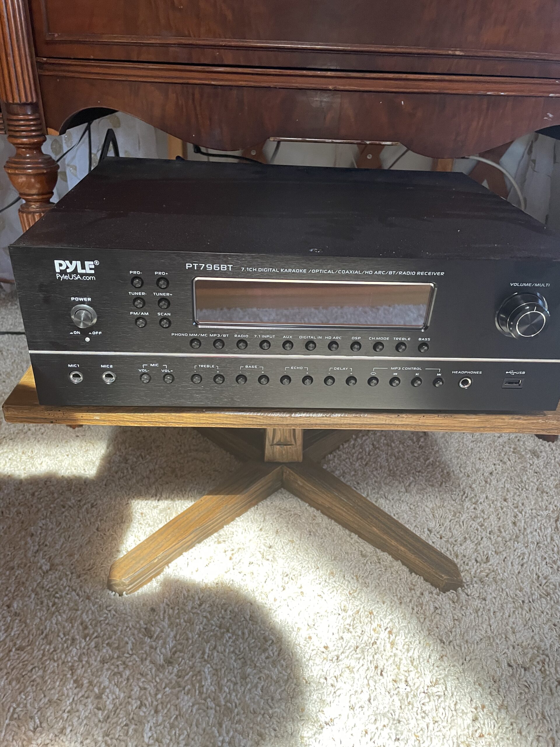 Pyle 7.1-Channel Hi-Fi Bluetooth Stereo Amplifier - 2000 Watt AV Home Theater Speaker Subwoofer Surround Sound Receiver w/ Radio, USB, RCA, HDMI, MIC IN, Supports 4K HD TV's, 3D - Pyle PT796BT customer photo 2