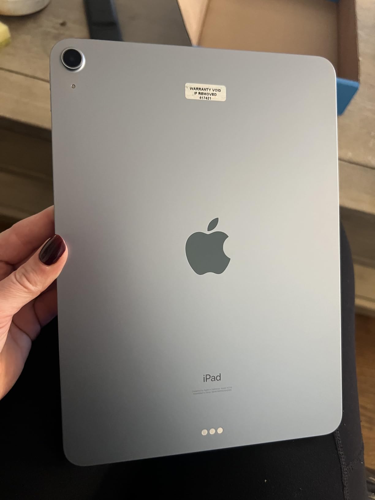 Apple iPad Air (10.9-inch, Wi-Fi, 256GB) - Space Gray customer photo 1