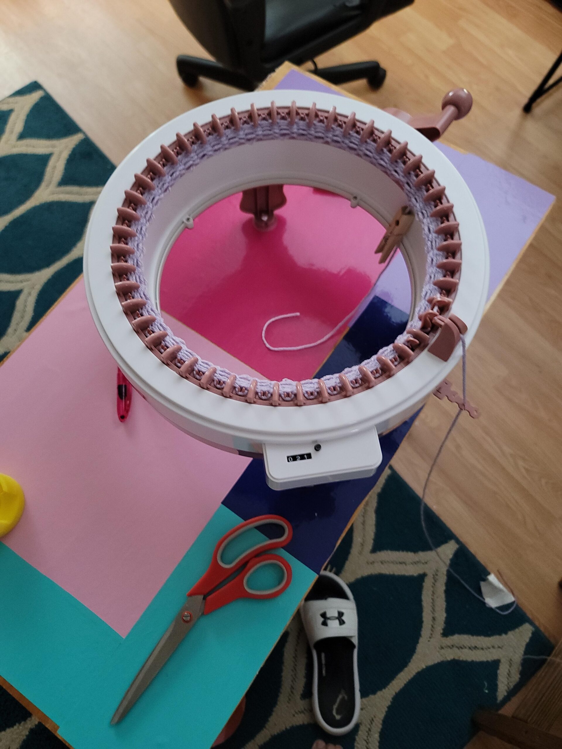 SENTRO Knitting Machine 48 Needles, Smart Weaving Loom with Row Counter, DIY Rotating Double Loom for Adults and Kids customer photo 1