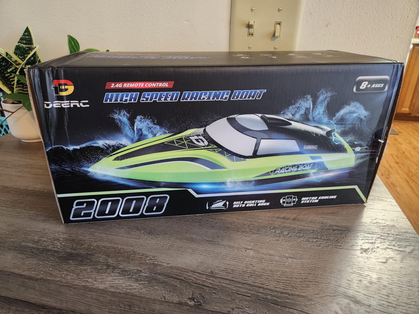 DEERC RC Boat with LED Light, 30+ Mins, Self Righting Remote Control Boat for Pools & Lakes, 20+ MPH, 2.4GHz Racing Boats, 2 Battery, Pool Toys for Kids, Radio Controlled Watercraft customer photo 1