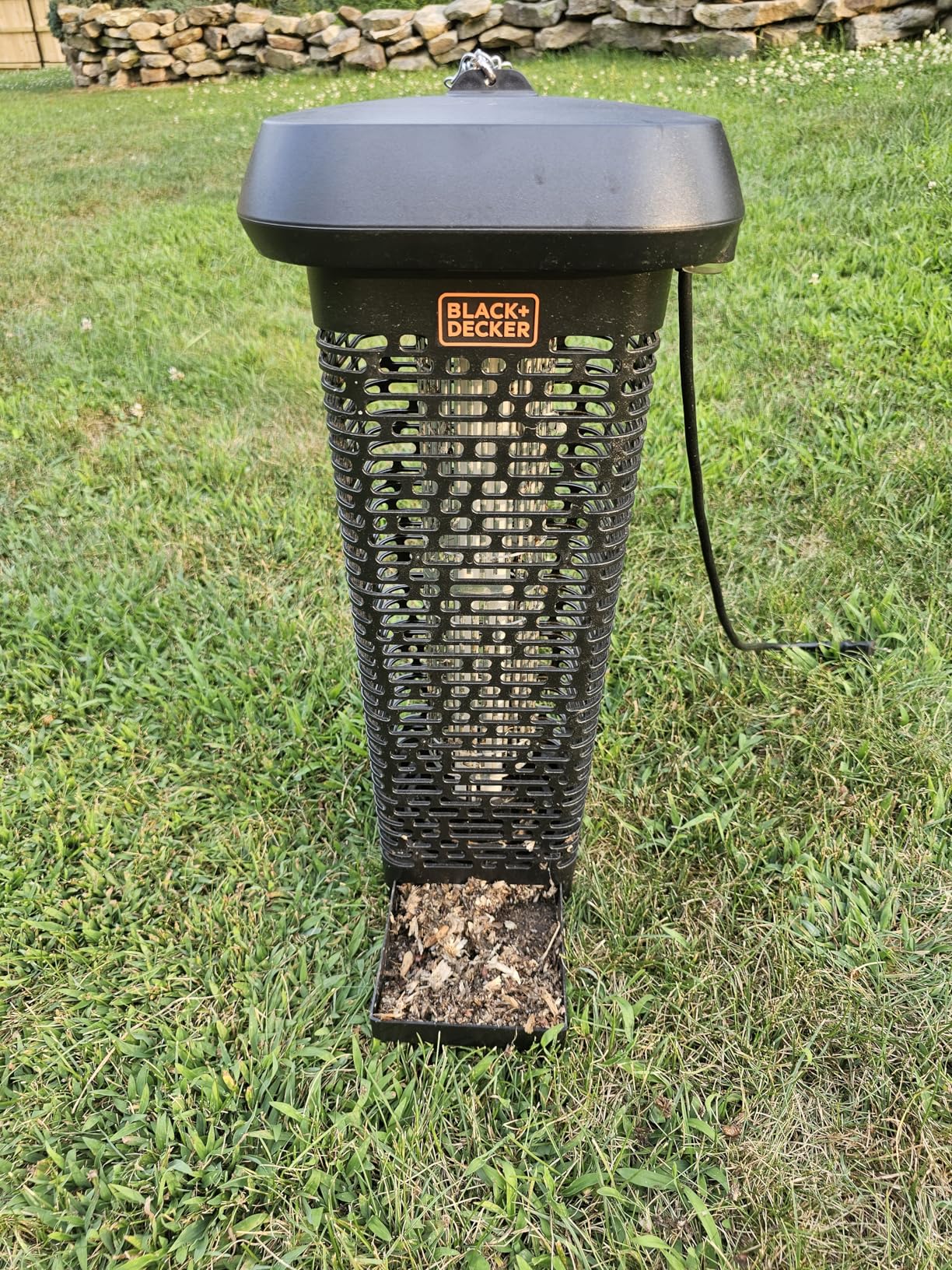 BLACK+DECKER Bug Zapper & Fly Trap-Mosquito Repellent- Gnat Killer Indoor & Outdoor Electric UV Bug Catcher for Insects- 2 Acre Coverage for Home, Deck, Garden, Patio Commercial Strength customer photo 1