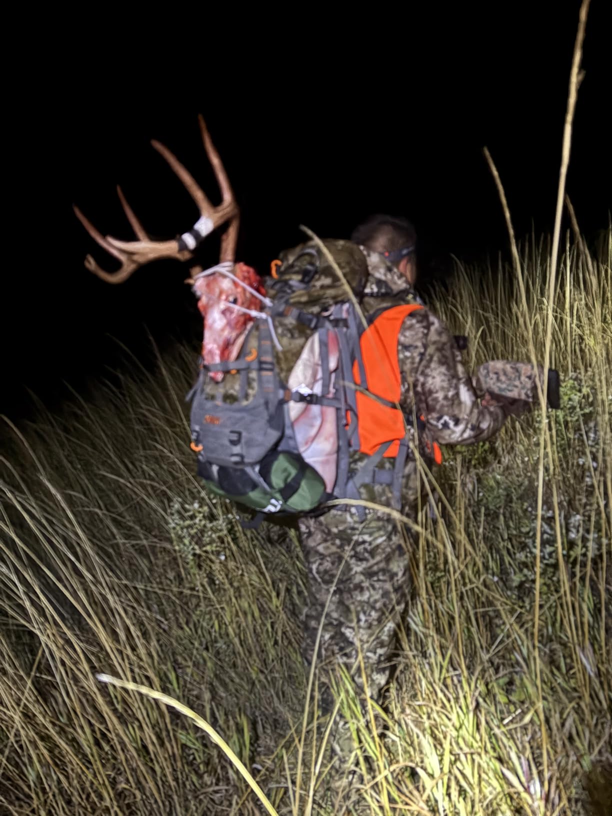 SPIKA Hunting Backpacks for Men, Meat Hauler Frame Pack with Rifle Holder, 40L/80L Extendable customer photo 2