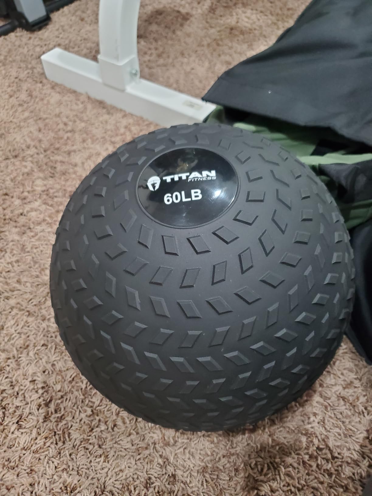 Titan Fitness Rubber Tread Slam Ball, Dead Bounce, Weight Workout - Throw, Catch, Slam, Twist customer photo 1