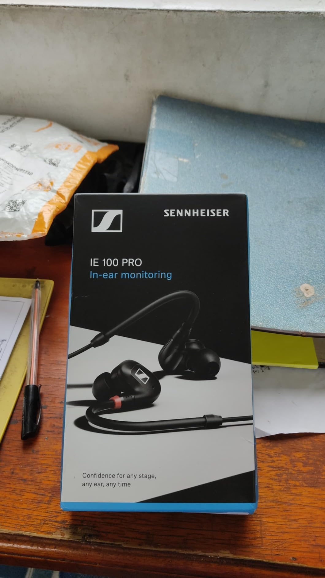 SENNHEISER Professional IE 100 PRO Dynamic In-Ear Monitoring Headphones customer photo 1