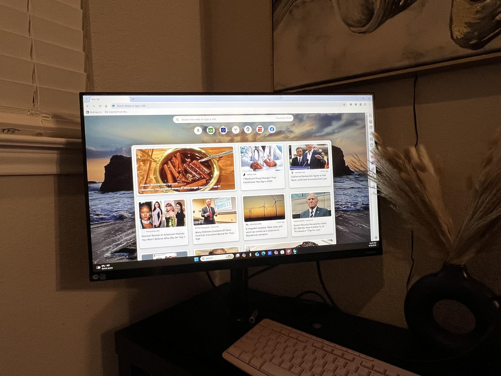 SAMSUNG FT45 Series 24-Inch FHD 1080p Computer Monitor, 75Hz, IPS Panel, HDMI, DisplayPort, USB Hub, Height Adjustable Stand, 3 Yr Warranty customer photo 1