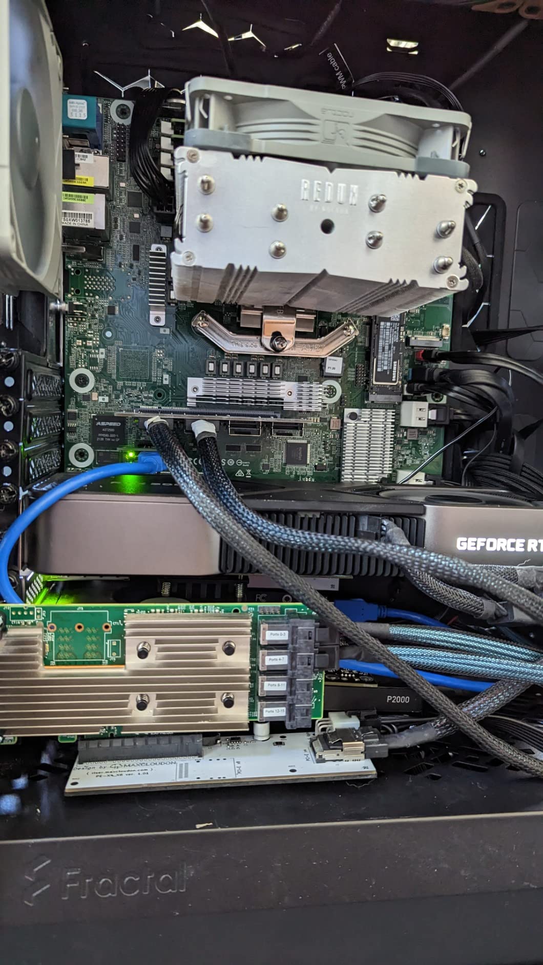 ASRock Rack X570D4U Socket AM4 AMD X570 DDR4 SATA3 USB 3.2 Micro-ATX Server Motherboard customer photo 1
