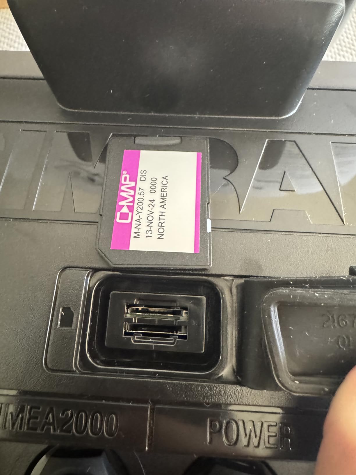 Simrad GO Chartplotter and Fish Finder, with Transducer and Radar Options, Preloaded C-MAP Discover Chart Card customer photo 5
