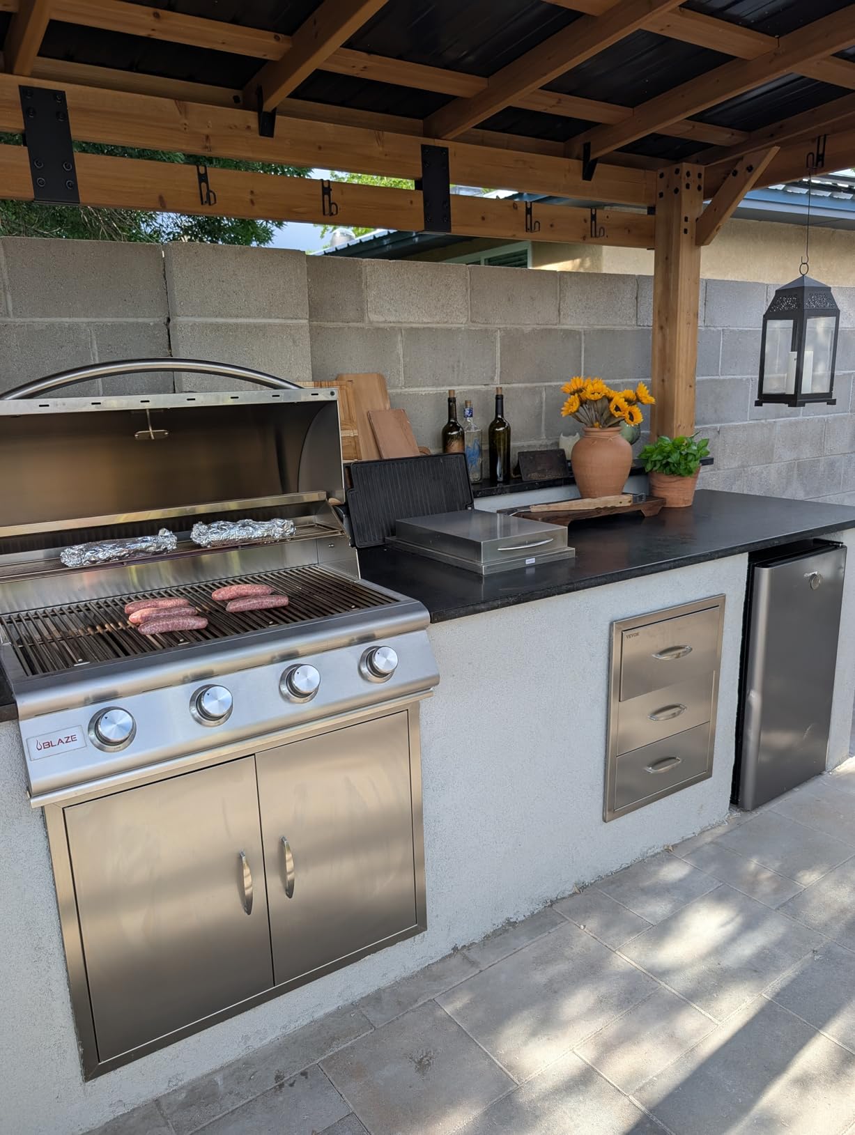 Blaze Prelude LBM Built-In Natural Gas Grill | 25-Inch 3-Burner BBQ with 42,000 BTUs | 304 Stainless Steel Construction | Flame Stabilizing Grids | BLZ-3LBM-NG customer photo 1