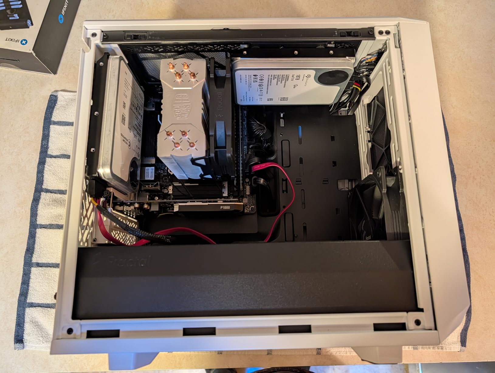 Cooler Master Elite Liquid 240 CPU AIO Cooler - 240mm Radiator, 2x ARGB PWM Fans, Dual-Chamber Pump Design, Ultra-Quiet High-Performance Cooling, AMD AM5/AM4 & Intel LGA 1851/1700, Black customer photo 2