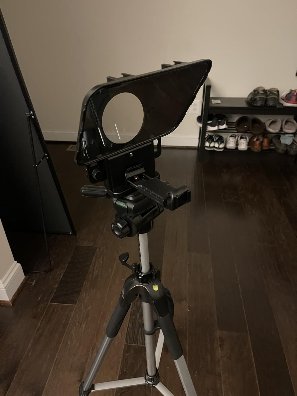 Desview T3 Teleprompter with Remote Control Work with iPad/Tablet/Smartphone up to 10 inch High Display Mirror Support Wide Angle Lens Great Partner for Live Streaming customer photo 1