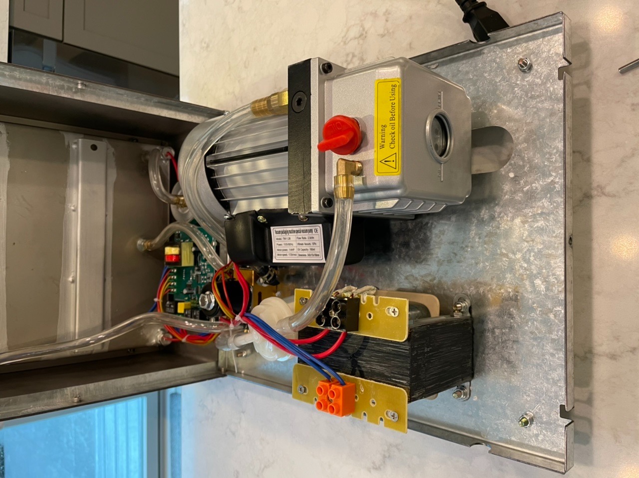 Chamber Vacuum Sealer, CM255, Perfect for Home and Commercial Kitchens, Industrial Grade Packaging Machine with High Powered Pump customer photo 1