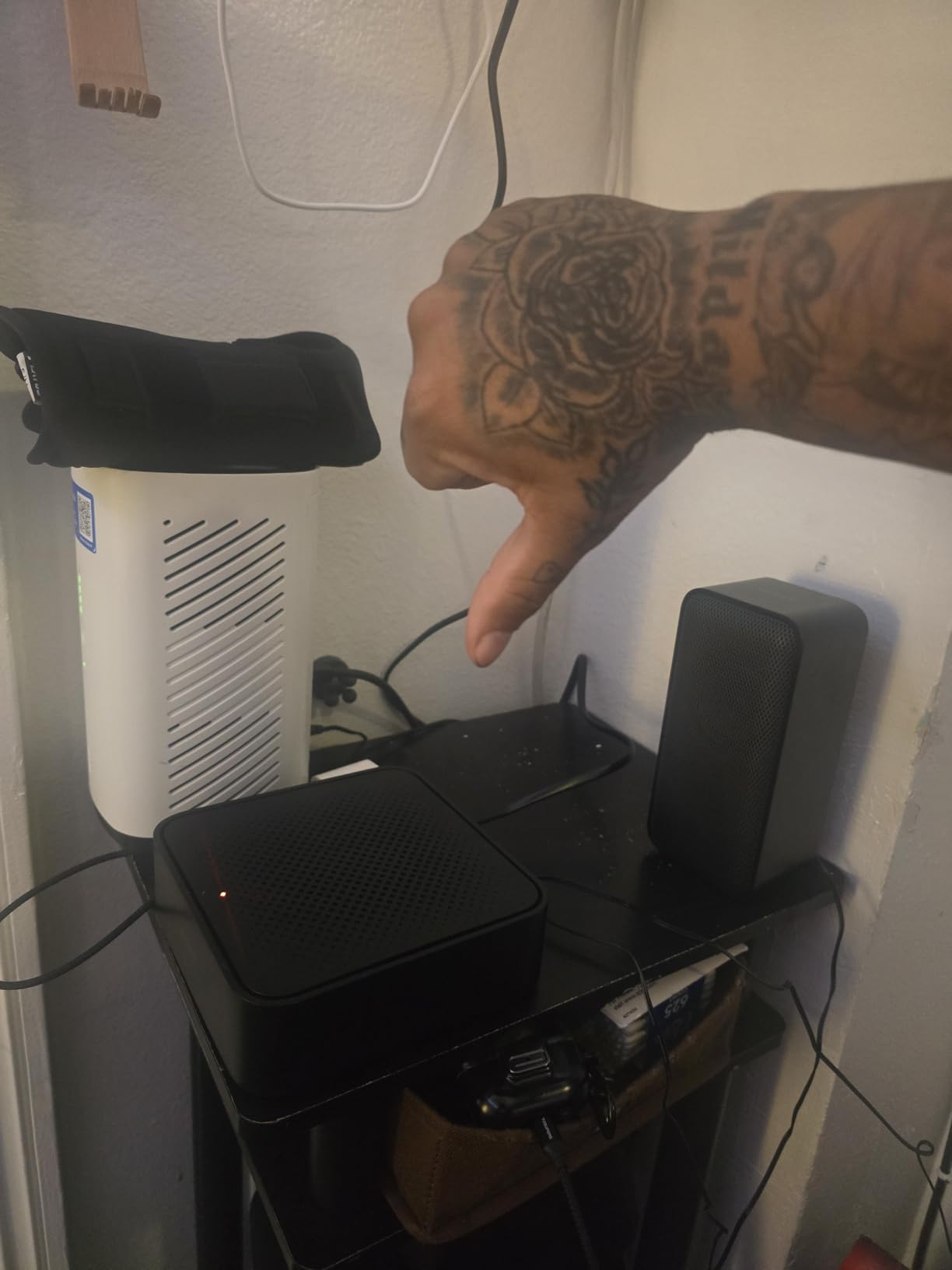 Sony HT-S40R 5.1ch Home Theater Soundbar System, black customer photo 2