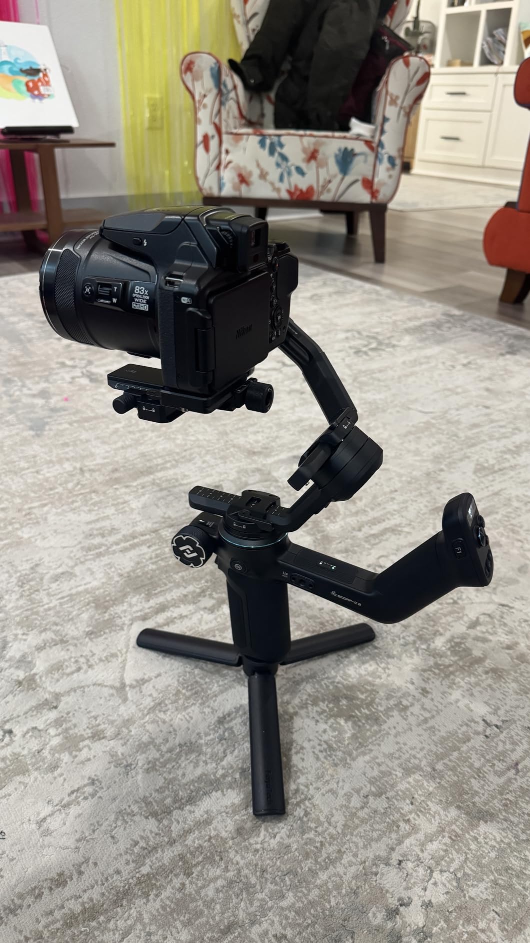 FeiyuTech SCORP-C2 Professional Camera Gimbal Stabilizer, Built-in AI Face/Object Tracking, 3.5kg/7.72lbs Load, Native Vertical Video for Sony A7, Canon EOS R, Nikon Z customer photo 2