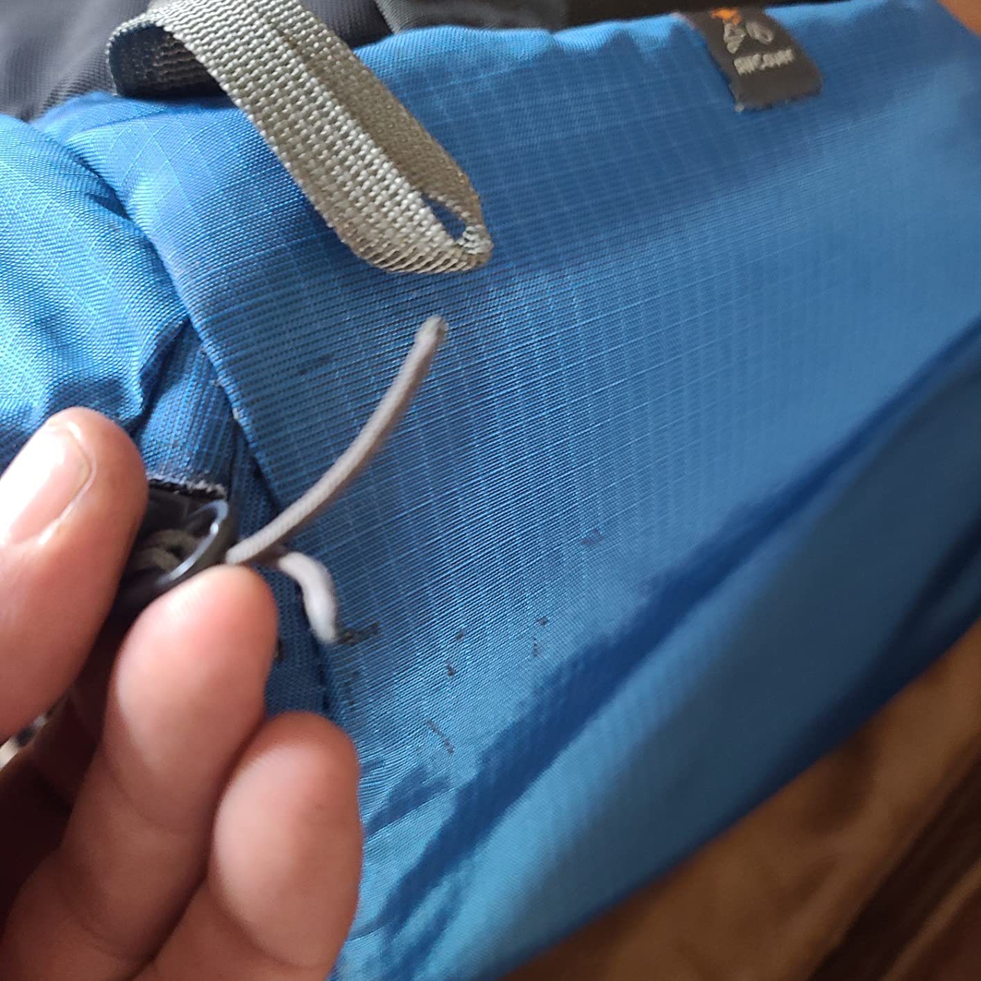 Lowepro PhotoSport BP 15L AW III - Hiking Backpack with Side Access, Removable Camera Insert and Accessory Strap System, Grey, for Mirrorless Camera customer photo 1