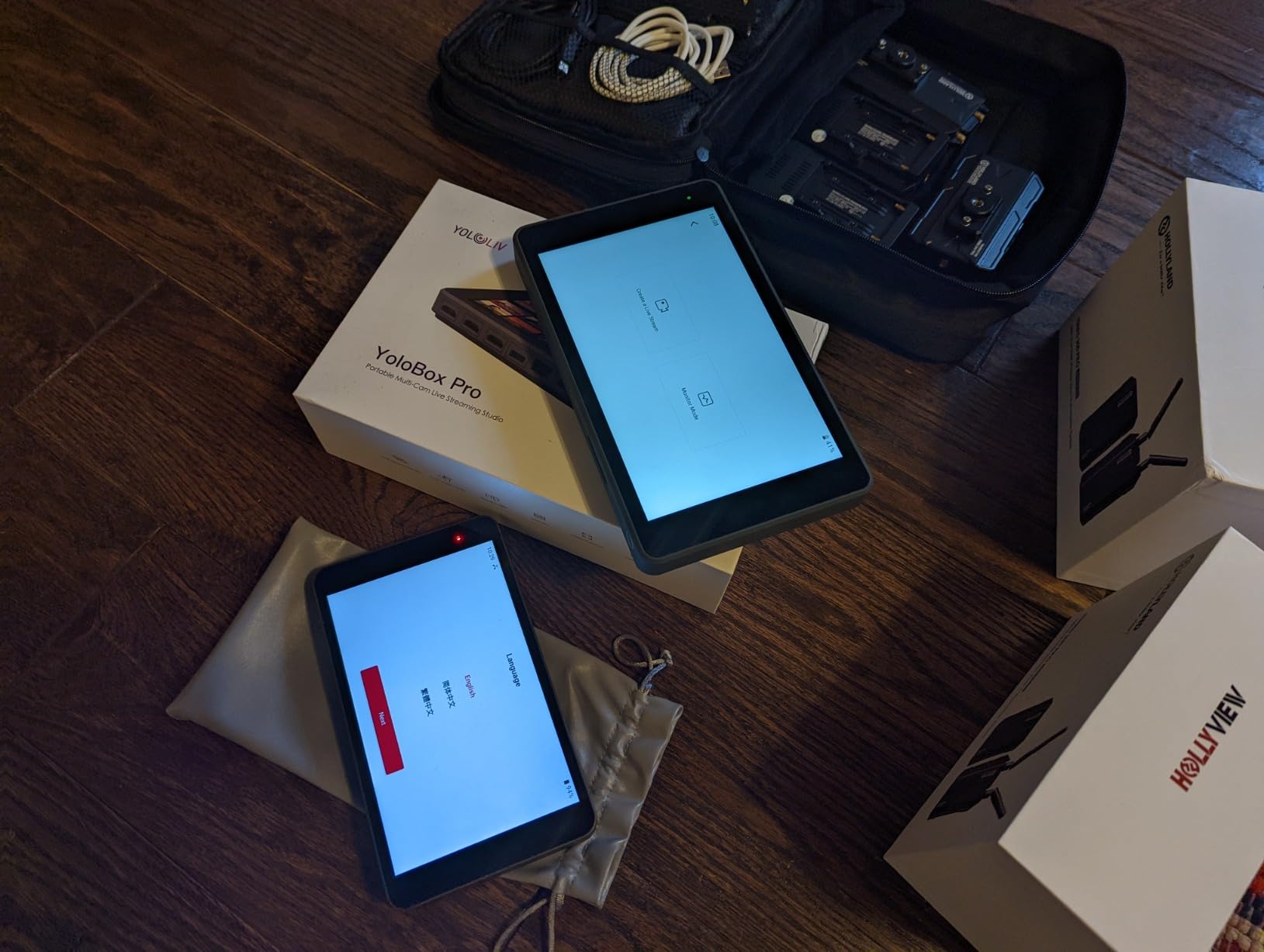 YoloLiv YoloBox Pro, All-in-one Portable Multi-Cam Live Streaming Studio Encoder Recorder Switcher customer photo 1