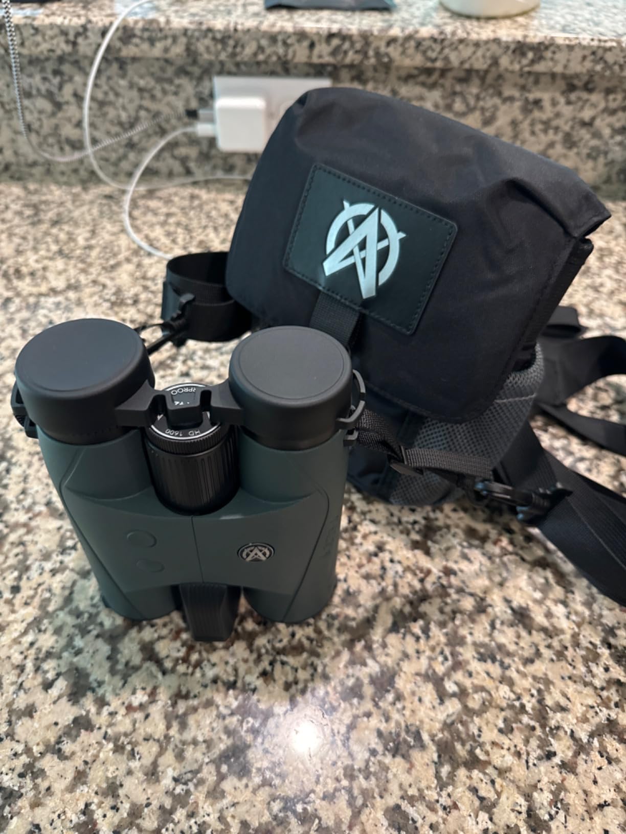 Astra Optix Laser Rangefinder Binoculars 10x42 for Hunting, Shooting & Golf - 1760 or 2600 Yard Range, Built-in Ballistics, HD LCD Display, Fast 0.1s +/-1 Yard Accuracy customer photo 1