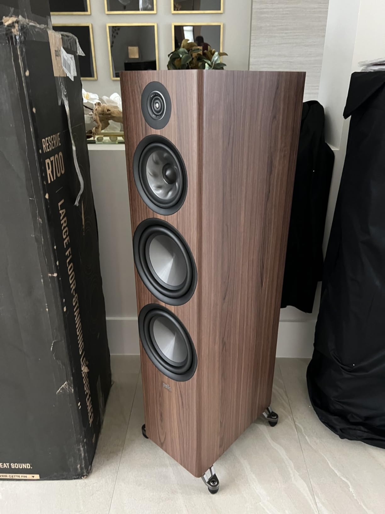 Polk Audio Reserve Series R700 Tower Speaker, 1