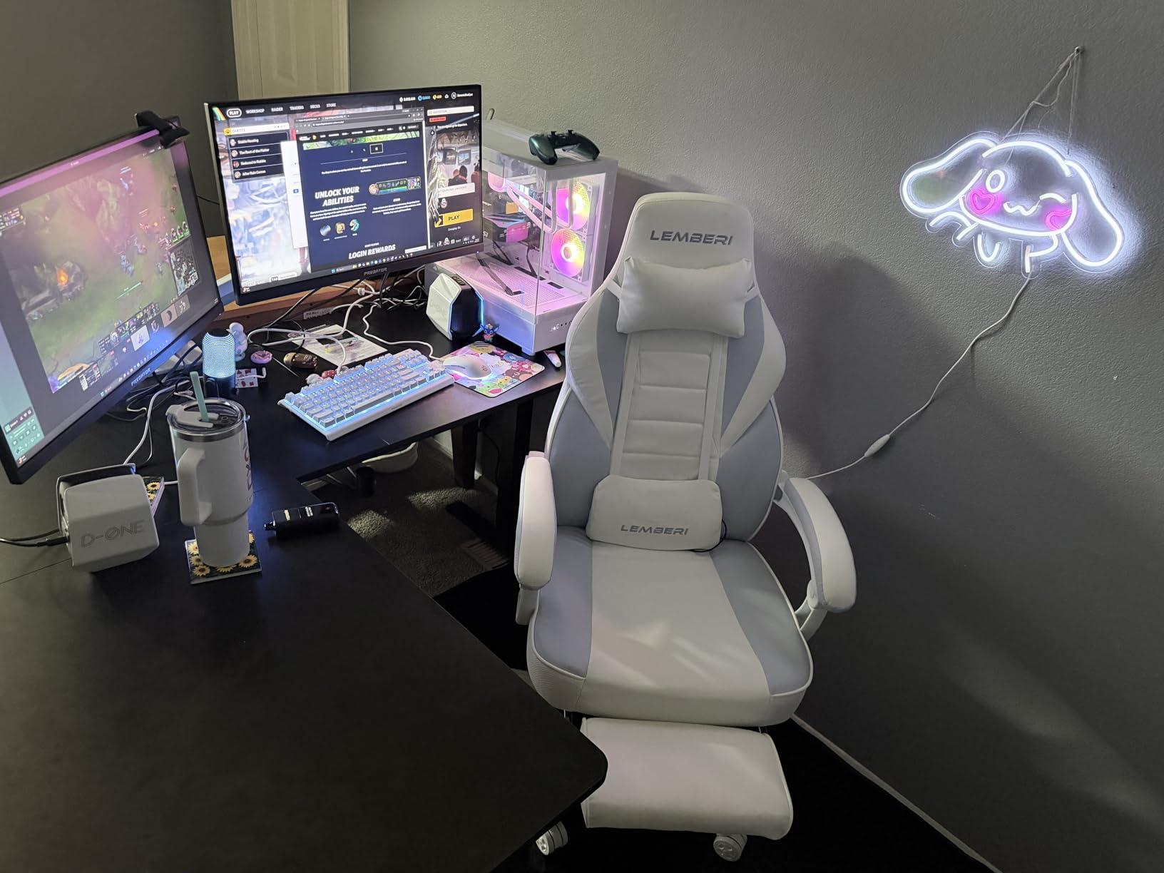 LEMBERI Video Game Chairs with footrest, Big and Tall Gamer Chair for Adults, 400lb Capacity, Racing Style Computer Chair with Headrest and Lumbar Support customer photo 1