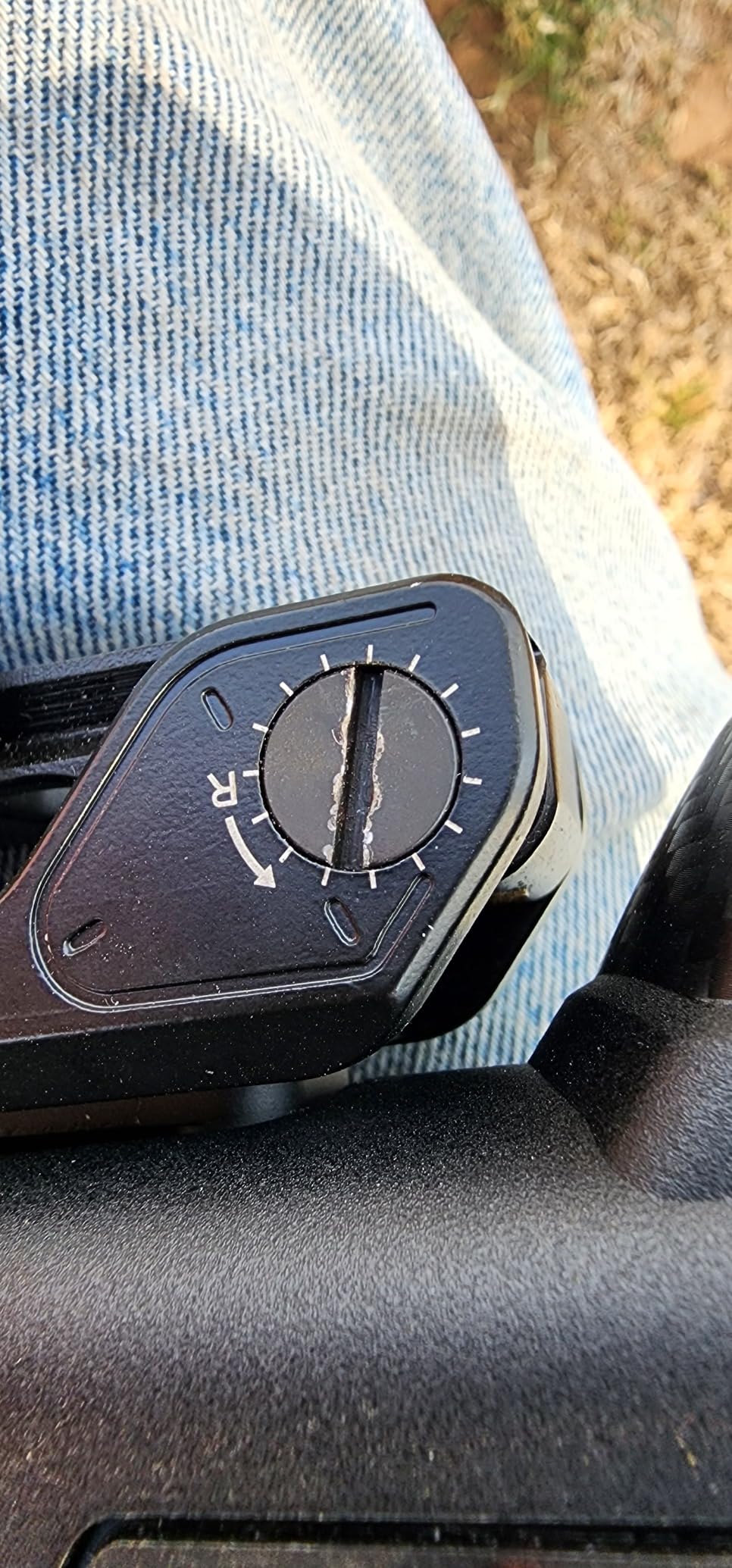 Burris Oracle X Crossbow Rangefinding 2-7X Scope - Weaver Mount Water Resistant Lightweight Range Finder customer photo 2