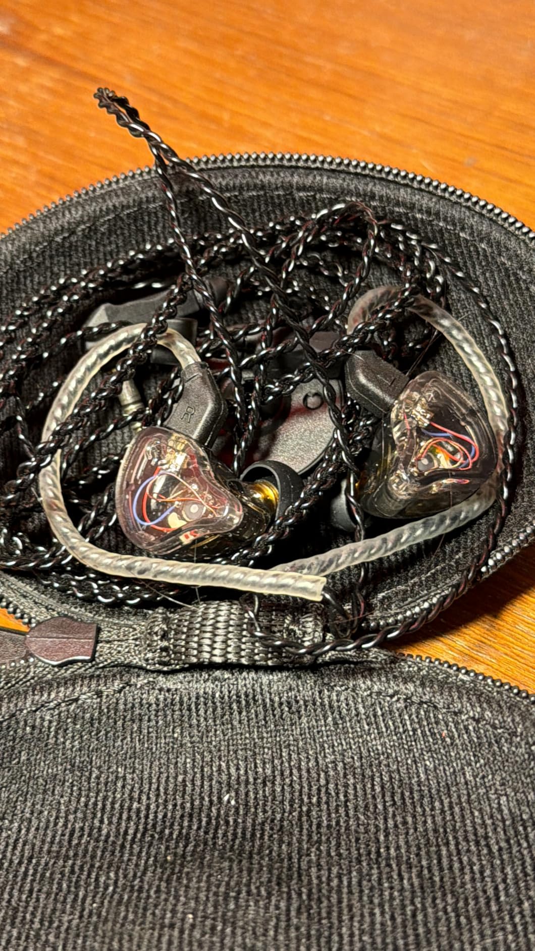 CCZ Yinyoo Melody in Ear Monitors Earphones Headphones Wired Earbuds without Microphone IEM HIFI Bass with 1DD 1BA, Ear fins, 4N OFC Cable for Musicians, Singer, on Stage, Studio customer photo 1