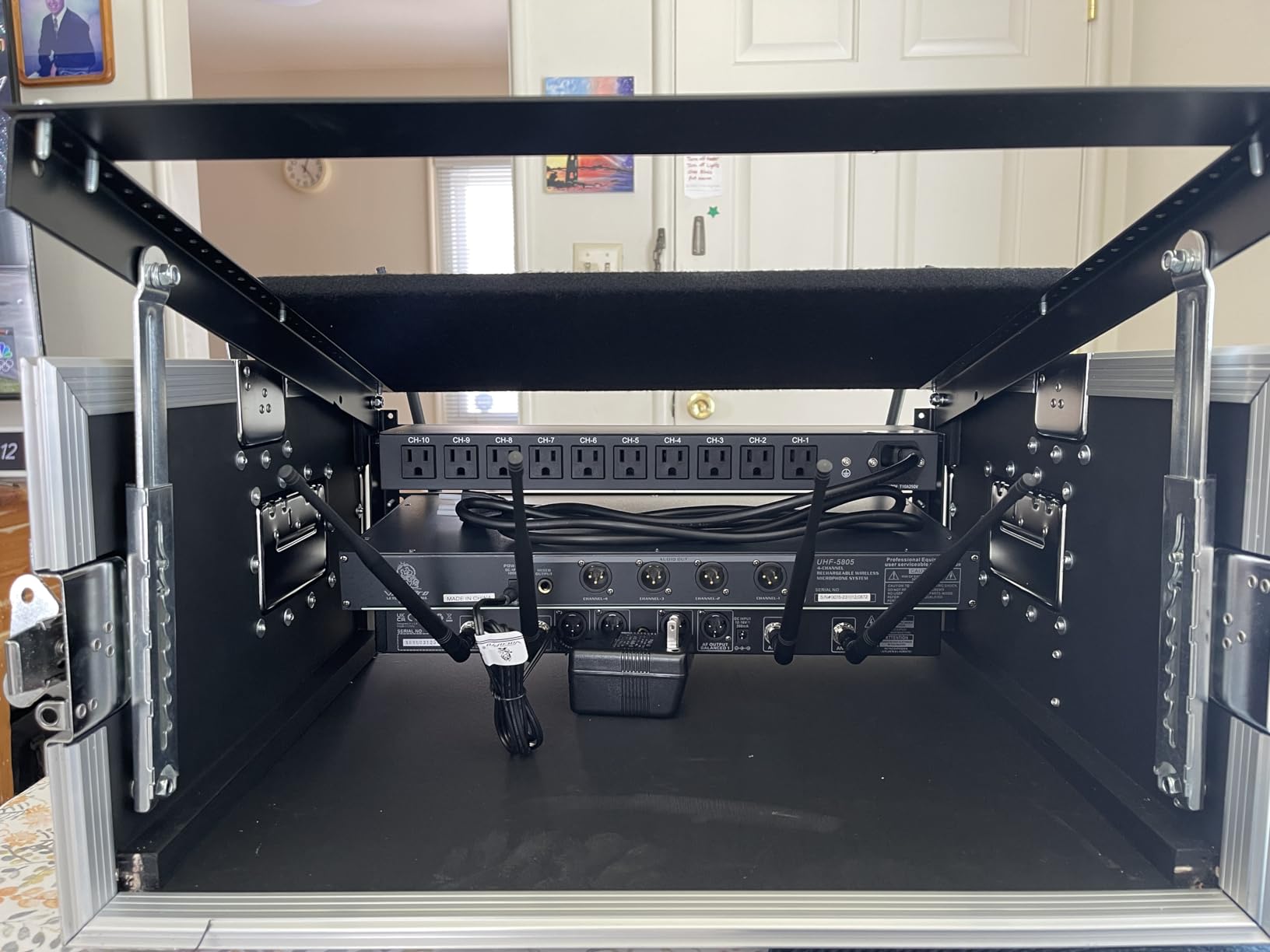 Sound Town 4U PA/DJ Rack/Road Case, 4-Space, with 21